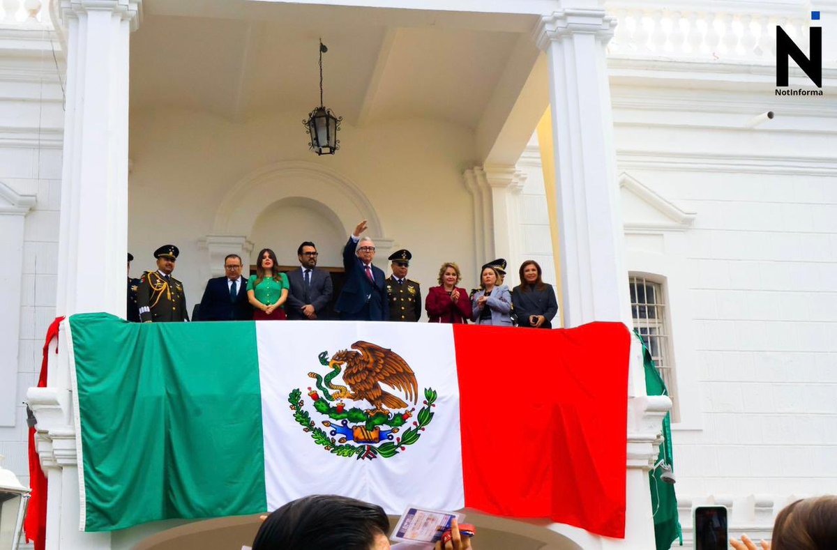 Notinforma_4's tweet photo. Culichis conmemoran el 115 Aniversario de la Revolución Mexicana, más de 3 mil participantes dieron vida al tradicional desfile cívico–militar este 20 de noviembre, encabezado por el gobernador Rubén Rocha Moya y autoridades civiles y militares.
#20noviembre #Culiacán #Noticias https://t.co/iHtPqk2tYw