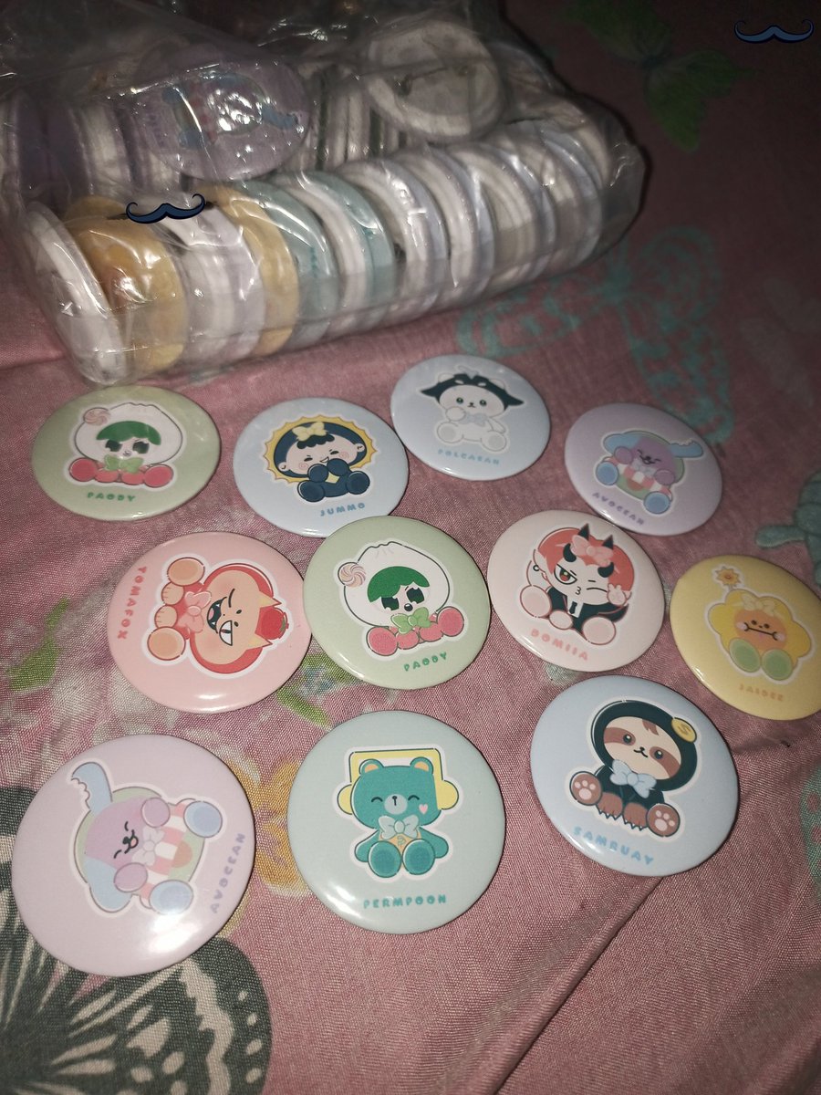urPageee's tweet photo. Sawasdee Thuk khn!!
See you!
Limited freebies
(come find us🕵🏻♀️💙)
Open for trades
If want mo buy 35 petot only🫶🏻
#ThaiBLFestPH2 #POLCASAN #PAODY #SAMRUAY #JAIDEE #PERMPOON #JUNMO #AVOCEAN #TOMAFOX #DOMIA #NEONA #SMYLE https://t.co/5CAfI71oWX