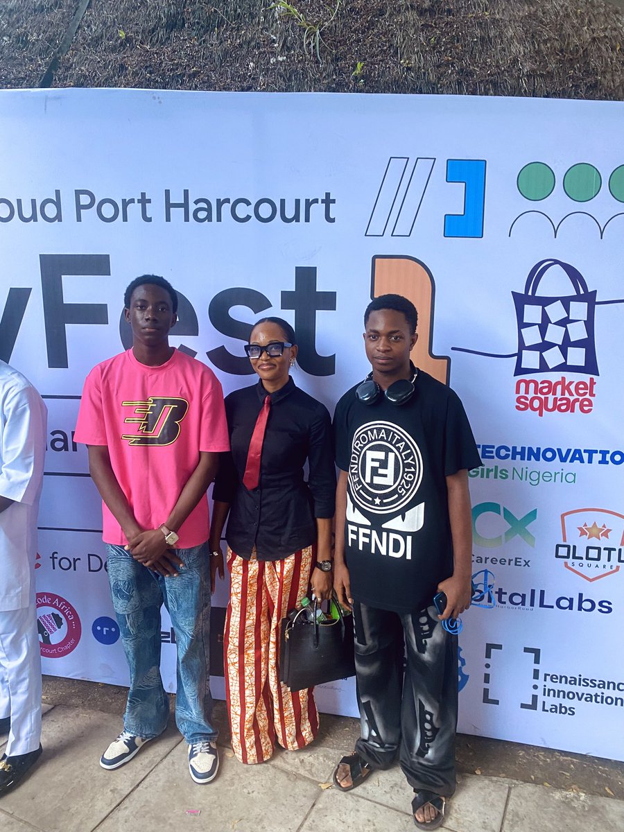 MenemDavid's tweet photo. I was live at Dev fest earlier today…. 
The event was successful with Great impactful Speakers combined with a very well organized team, I was also opportuned to meet some great individuals today.

#DevFestPH2025
#DevFestPH25
#GDGCloudPortHarcourt 
#GDGCloudPH https://t.co/QS4xnInDQf
