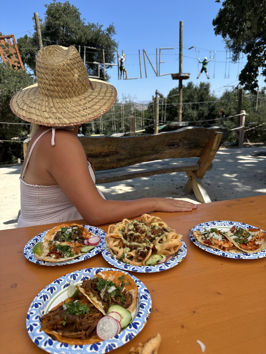 Taco Pop up at the Park on Saturday Nov 29th 11am-6pm!  Have some fun outside and get some amazing tacos with Tacos El Bachas