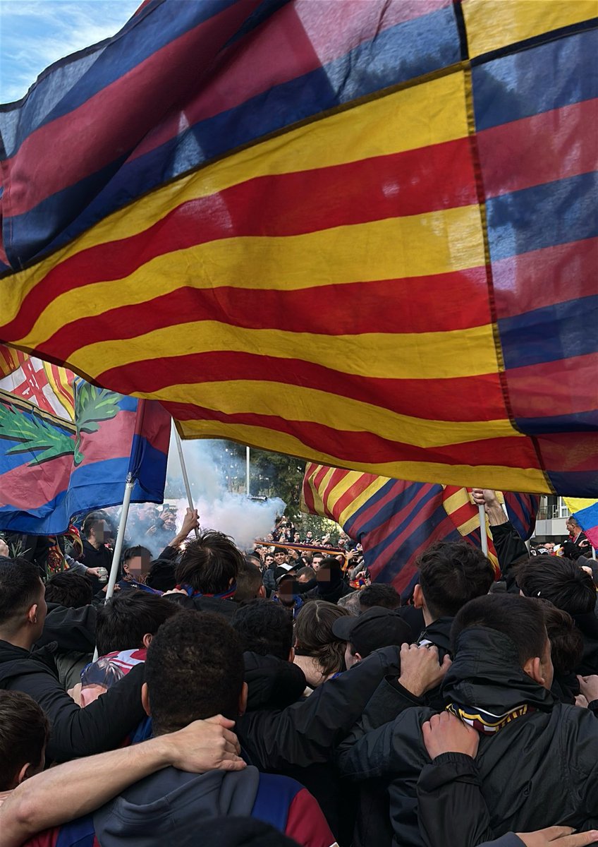 NOSTRAENSENYA's tweet image. Passió blaugrana sense límits 🗣️

Aquí estem els culers….!