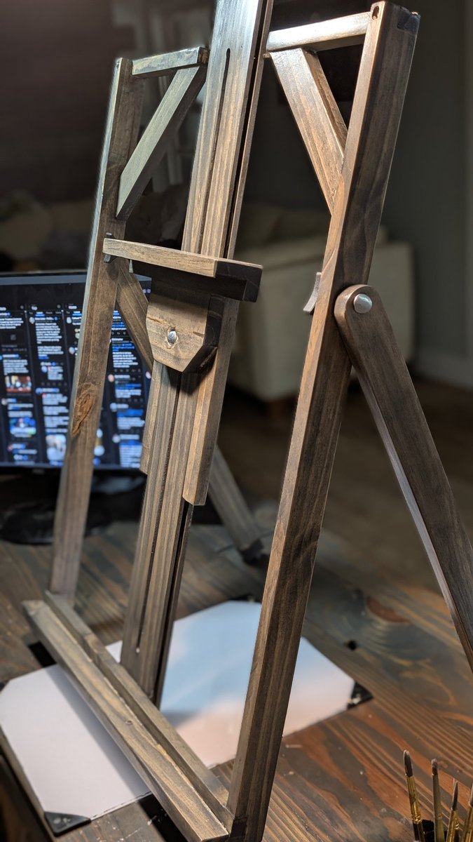 Made a painting easel