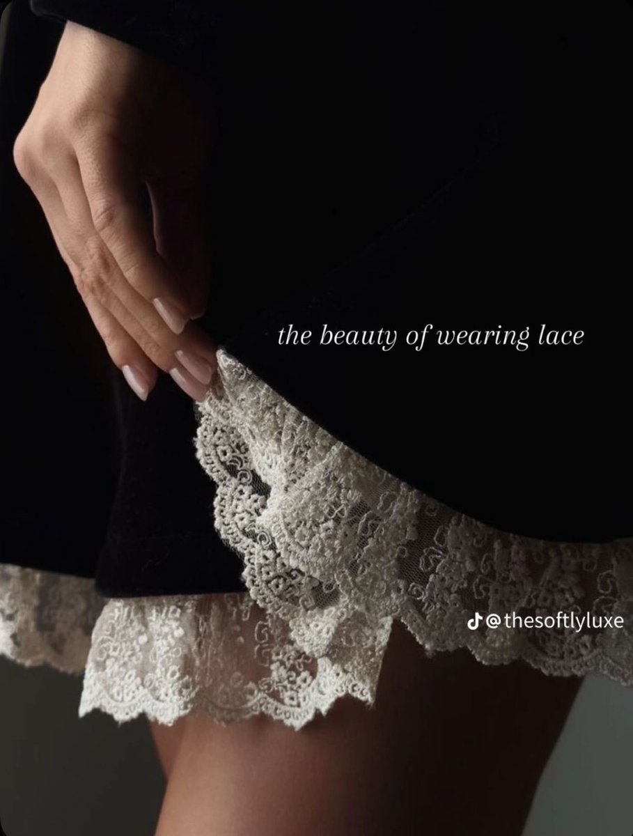 EvaLovesDesign's tweet image. Be feminine ✨