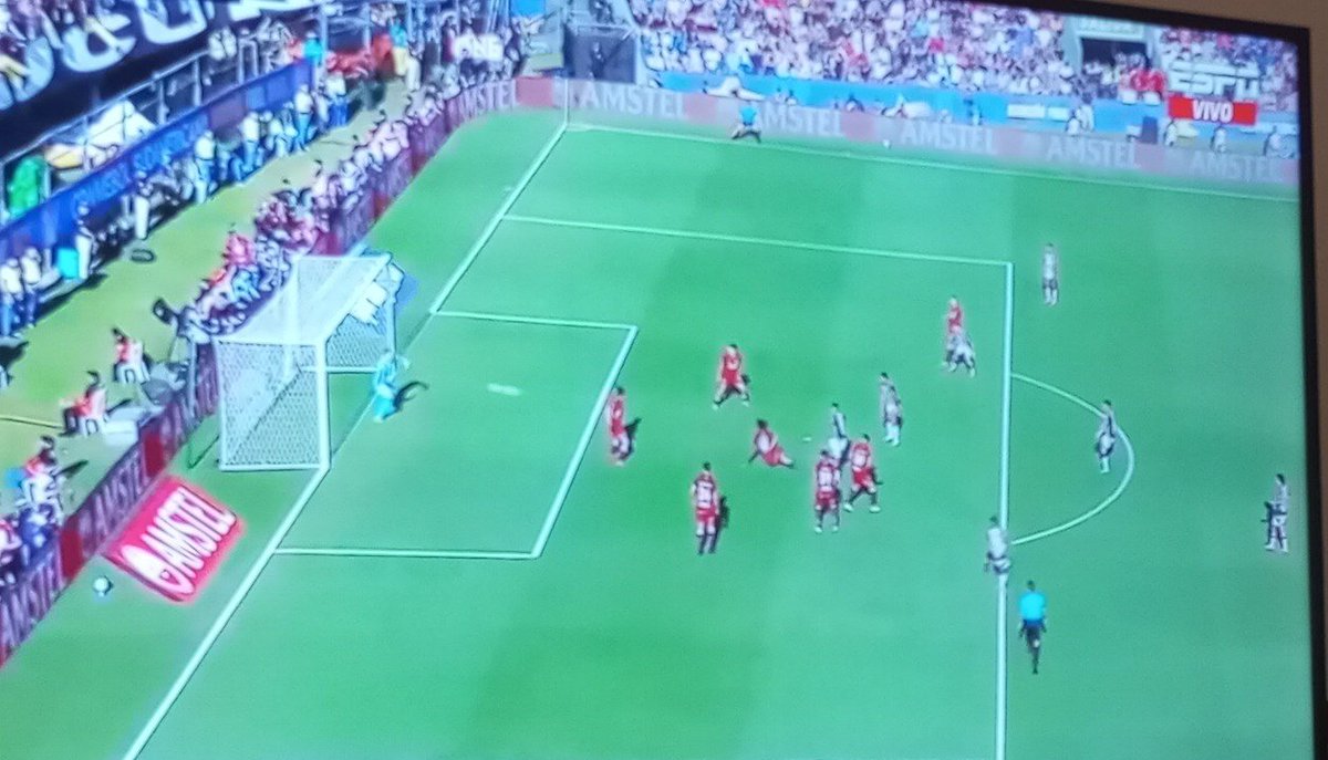 Che <a href="/TigoParaguay/">Tigo Paraguay</a> la calidad de imagen de la final de la Sudamericana en ESPN no se puede usar para los partidos en <a href="/TigoSportsPY/">Tigo Sports</a> , demasiado de nota la diferencia