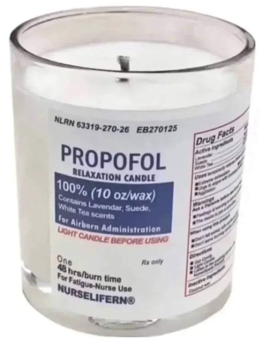 psiquiatraca's tweet image. Me voy a poner unas velitas relajantes y a meditar.