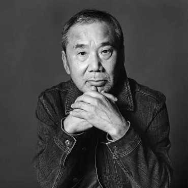 Saganismm's tweet image. “If you only read the books that everyone else is reading, you can only think what everyone else is thinking.”

— Haruki Murakami
