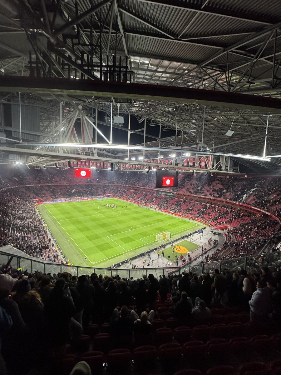 Pereirapid024's tweet image. Tot over 3 weken @jorrelhat @j_sperd__rcks @AjaxVV9