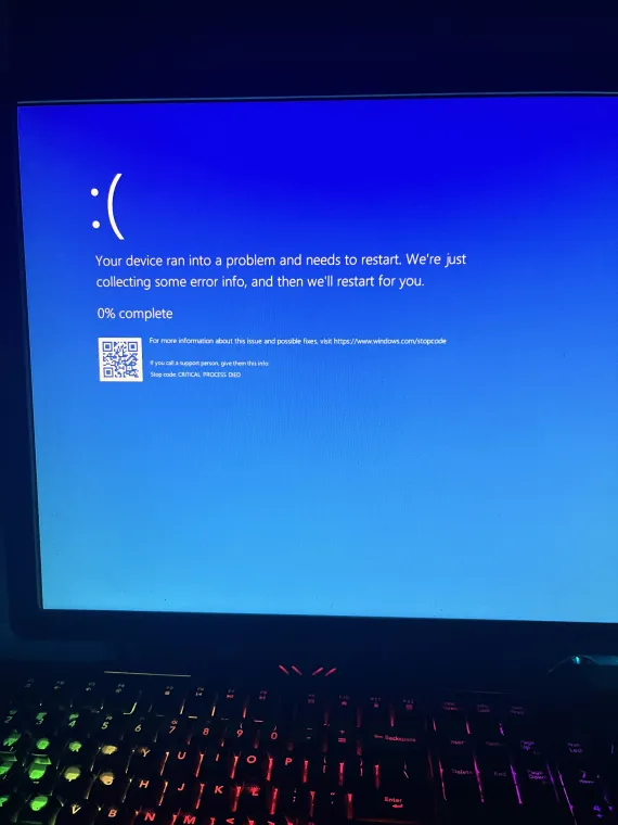 YGLYtheGoat tweet media