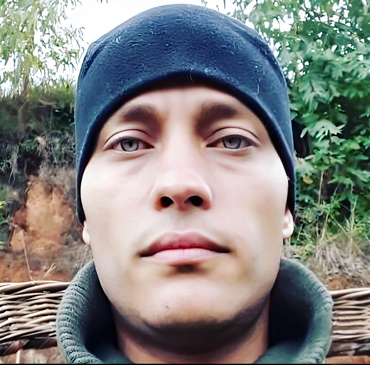 eduardomenoni's tweet photo. Cuando empiece el bombardeo sobre el cartel de los Soles y Nicolás Maduro, Diosdado Cabello y Vladimir Padrino López sean ANIQUILADOS, recuerden cuando masacraron a Oscar Pérez y a su equipo, que incluía una mujer embarazada. 🇻🇪🇺🇸🔥 Se hará justicia por los mártires de Venezuela. https://t.co/DS5IZ9aY3u