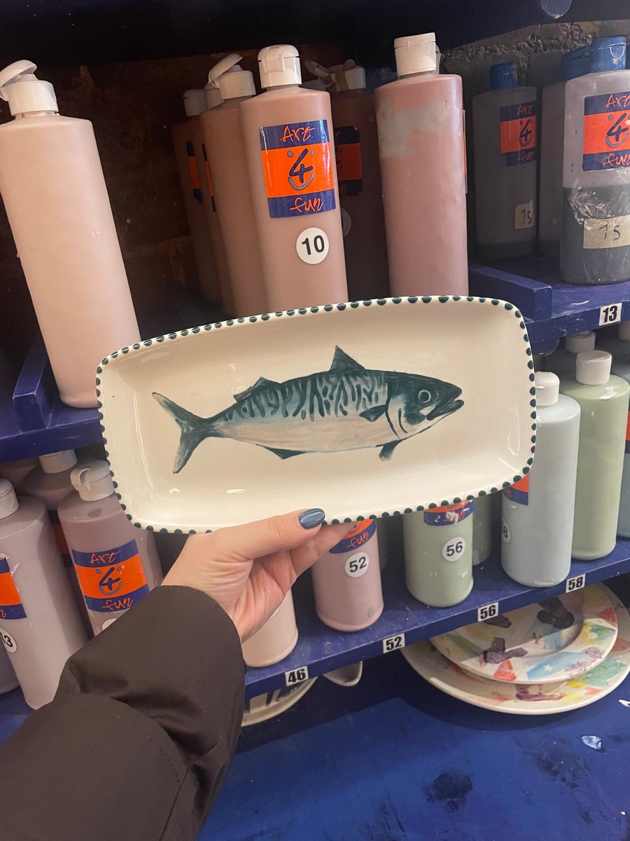 Art4FunCafe's tweet photo. recently in the shop 🪷 

#pottery #ceramics #art4fun #potterypainting #thingstodoinlondon #artsandcrafts #diy #creative https://t.co/2bh1Gt0UE8