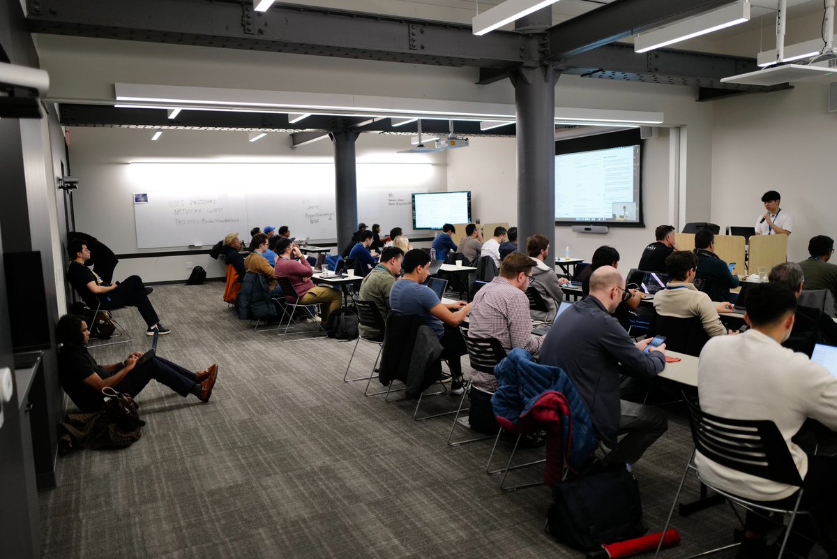 manuscommunity's tweet image. Come say hi to Manus @aiDotEngineer 💻

Ran a workshop at the AI Engineer Code Summit today!

We got hands-on with the Manus API to:
•  tap into your internal data
•  run async tasks whenever you need
•  drop an agent wherever your users already live: browser, email, Microsoft…