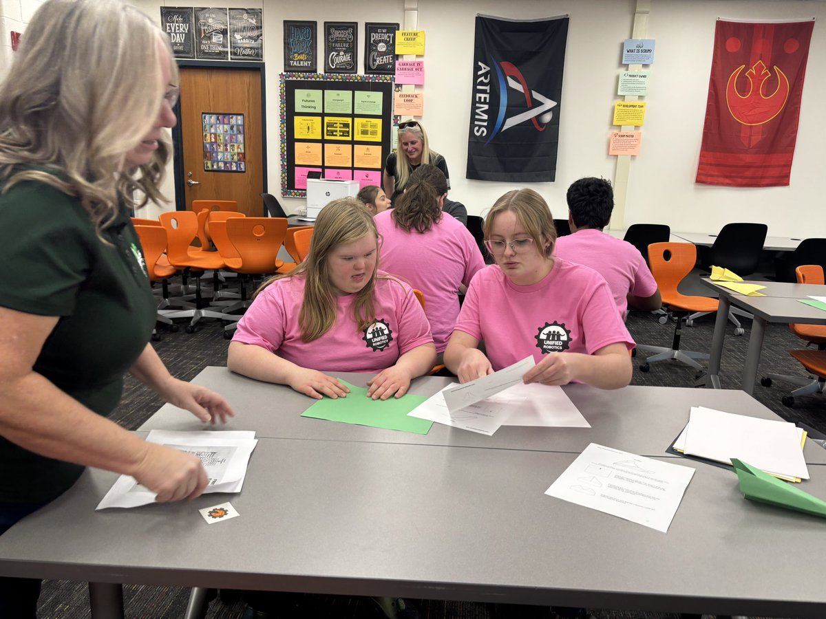 Heidi Mercer tweet media