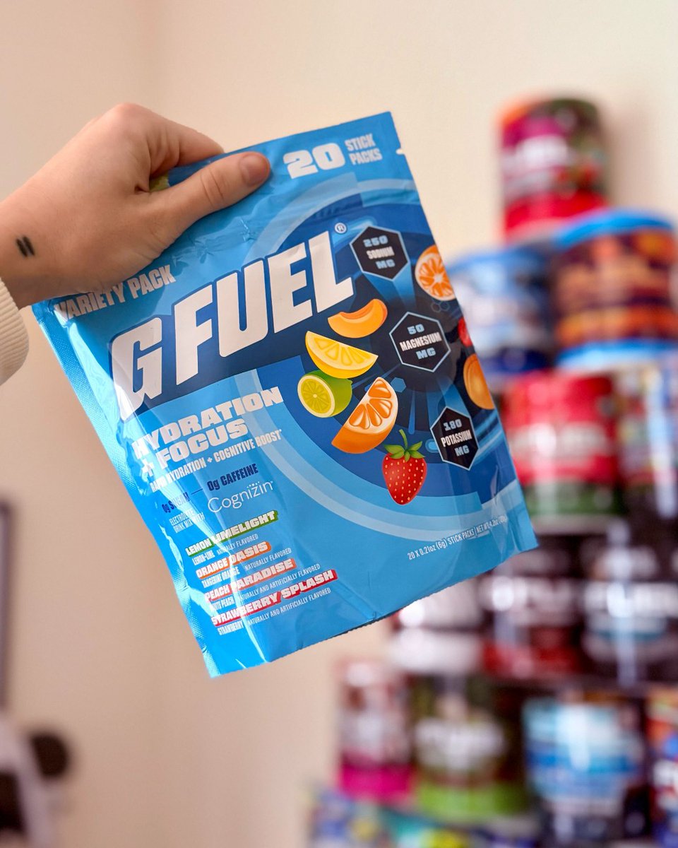 GFuelEnergy's tweet image. Your reminder to stay hydrated today! 🫡💦