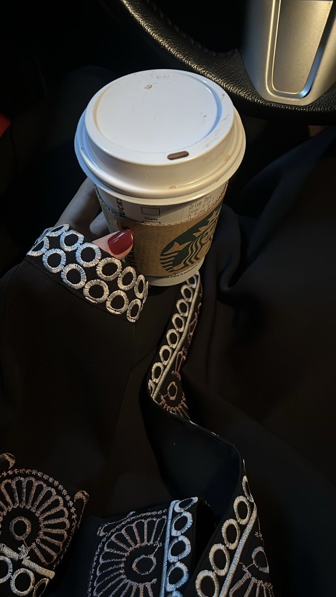 اللي ما جرب ديكاف هوت شوكلت للحين

من اي خليه ارهابيه انت؟؟