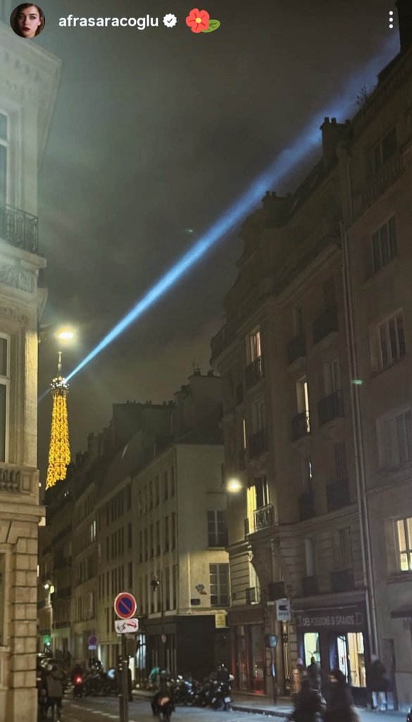 SSsymsym168's tweet image. 👑🌹🔥✨️🧿 #AfraSaraçoğlu AfraSaraçoğlu #Pera #Abi  av. Çağla 😍🫠🗼🌃