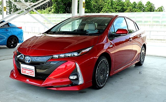 toiwa30659's tweet image. おはようございます。
３連休の中日ですが、自由に動ける日が今日しかありません💦
しかも、９時から10時まで町内の草刈りがあり、実質、10時から6時間程になります。近場の方で会ってもいいよと思った方がいましたら、10時までに場所と時間をDMしていただけるとありがたいです😊
＃TRD
＃プリウスPHV