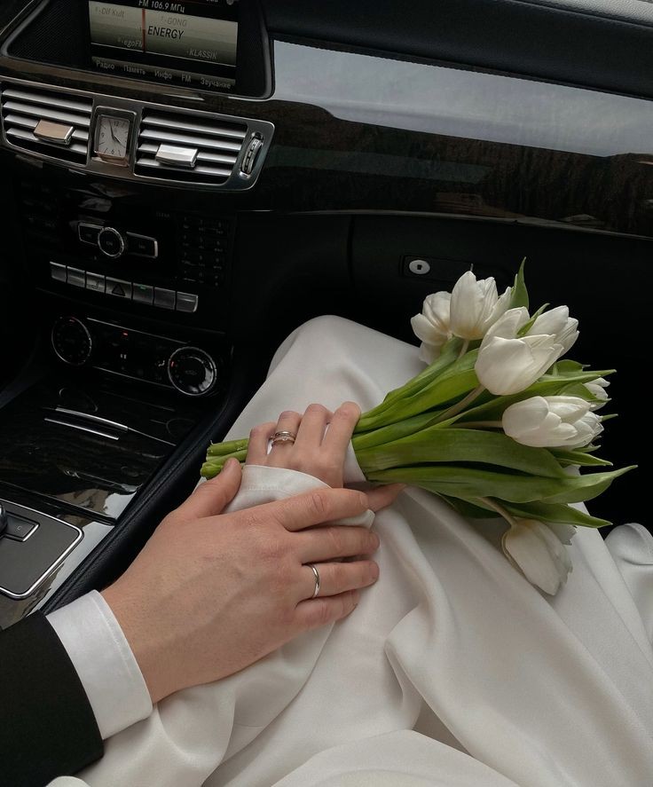 Hager_189's tweet image. التقطتني يدٌ حنونة.&quot;)🤍