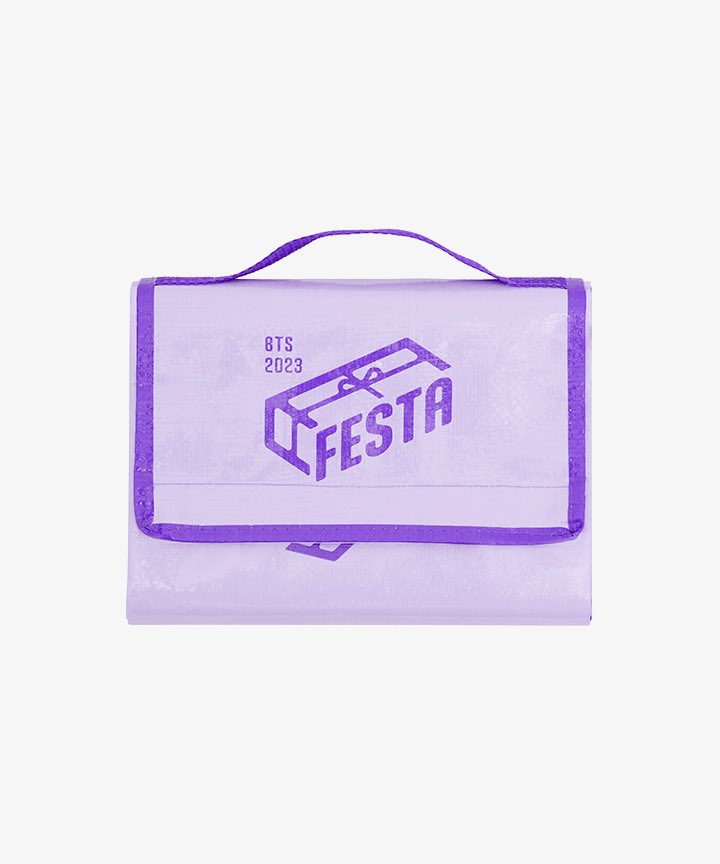 kthbns_ext's tweet image. # wts lfb bts ph ꒰ #ynahkimsells ꒱

sealed picnic mat 
— ₱200 ea + pf + sf

⤷ sfeta to neta — 50 nrdp, rb on dec.31.
⤷ rcbyt : ynahkim.carrd.co
⤷ reply mine / dm me to claim !

— from weverse global black friday sale :)

⭐️ namjoon/rm seokjin yoongi/suga…