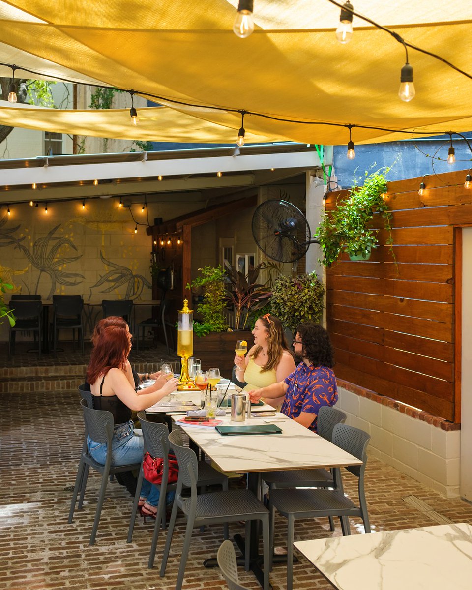 DTJax's tweet image. Small Business Saturday returns NEXT weekend on Saturday, November 29th! 🛍️

Whether you’re browsing shelves, discovering new favorites or settling in for dinner and a show, you’re supporting local businesses at the heart of your community.

Visit DTJax.com/shopsmall to check…