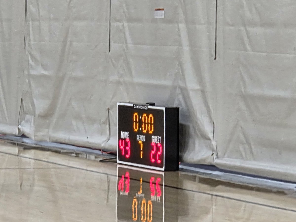 Hockey_NF_Mom's tweet image. Made it to T&apos;s 2nd game today, they won that game. Super cool watching him play again. Updated game times tomorrow are 8:00 am and 12:30 pm.

#imwithTravis #MoreNotLess #ikNowaFighter #seetheability #EndNF