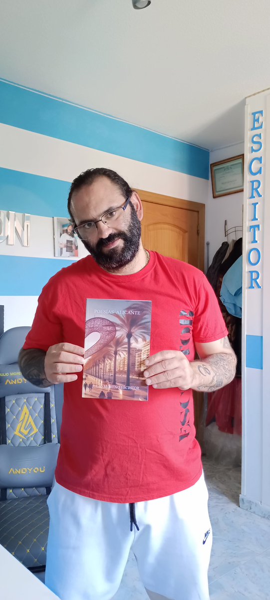 Juliomorenoes's tweet image. Seguimos en el top 100 de #libros  más vendidos de #Amazon con #PoesíasdesdeAlicante.  Julio Moreno Escritor / Julio Moreno Guisado #kindle #KindleUnlimited 

amzn.eu/d/4VO2B2h

#Publicidad #Alicante #poesía #alicantinas #españa #loveyou   #ebook #book #google #tequiero