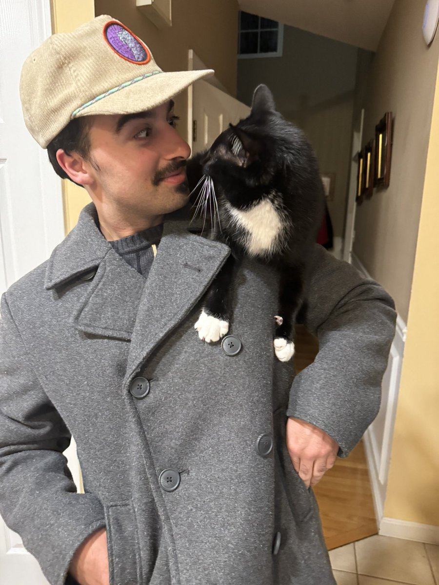 cruss (@uptiltbair) on Twitter photo 