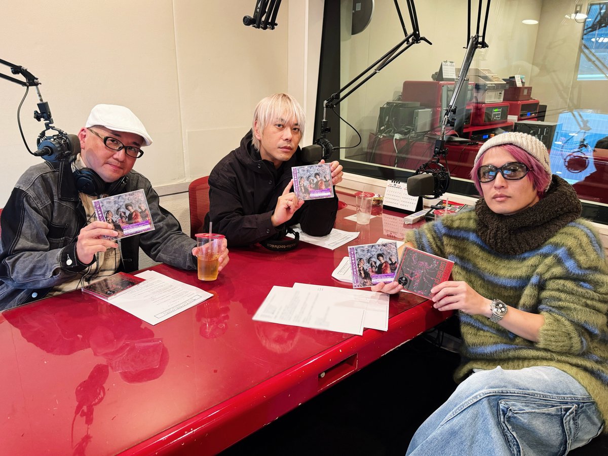 aledro_847's tweet image. ⏬🥁⏬ 

@Pinakano @yasuatai 
#Alexandros #アレドロ 
#FMヨコハマ #凛として時雨 

radiko.jp/share/?sid=YFM…