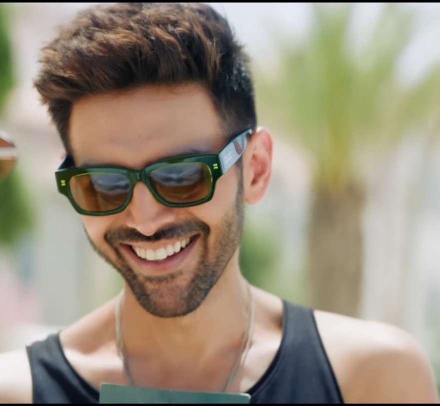 Harshitjaisreal's tweet image. #KartikAaryan ❌❎
#AkshayKumar 2.0 ✅☑️

#AkshayKumar𓃵 Laugh 

#KartikAryan #TuMeriMainTeraMainTeraTuMeri #TMMTMTTM #AnanyaPandayhot #ananyapandeyhot #ananyapandey #ananyapanday