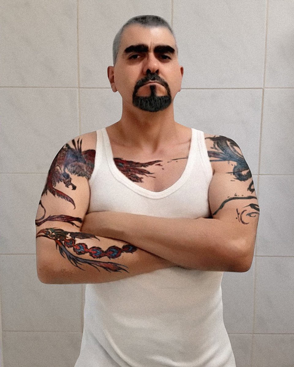 PeteAddicsound's tweet image. 📷
Nouvelle photo de profil
Tattoos : Phénix et léviathan