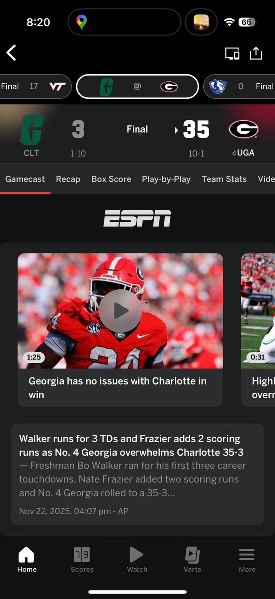 angeredsnail5's tweet photo. I think it’s clear who is better…

Go Mean Green https://t.co/pBtp6o7ZWj