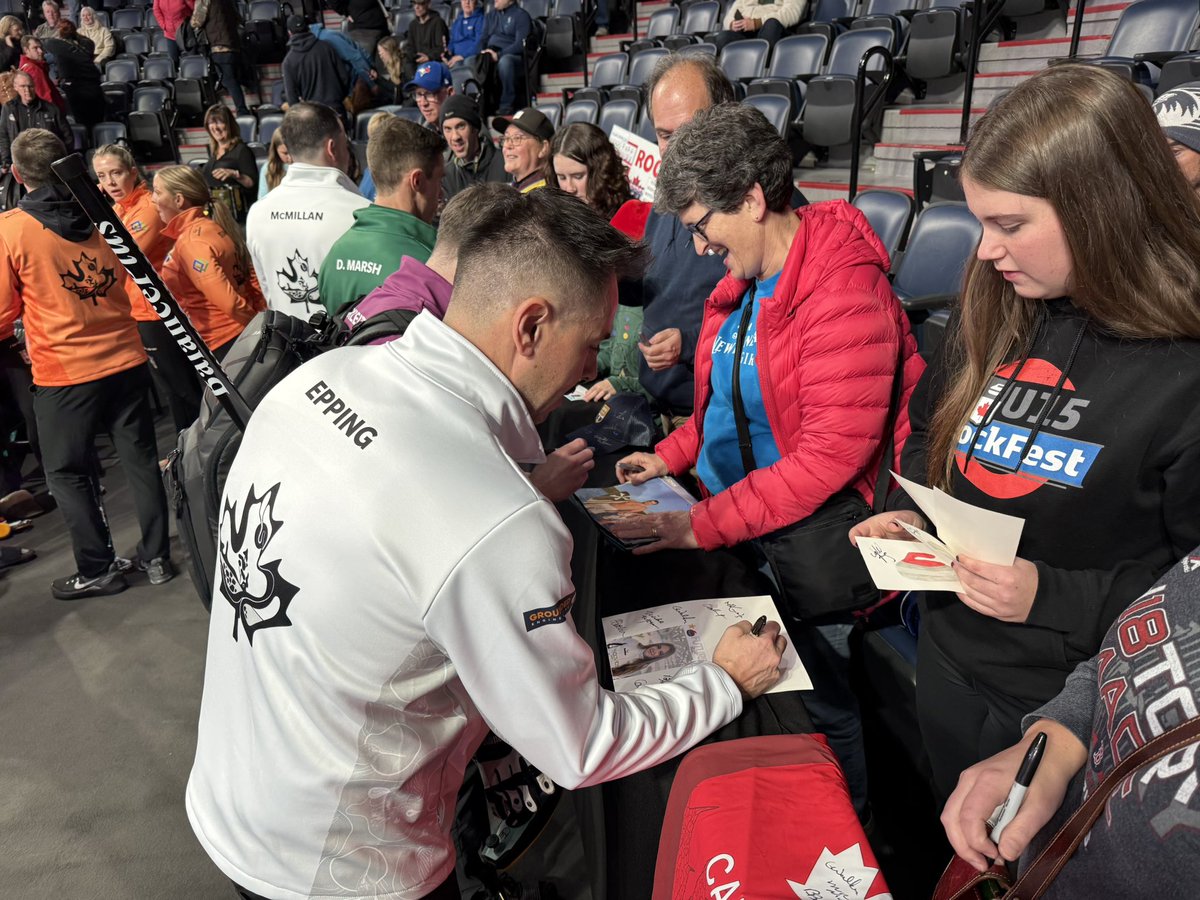 Curling Canada tweet media