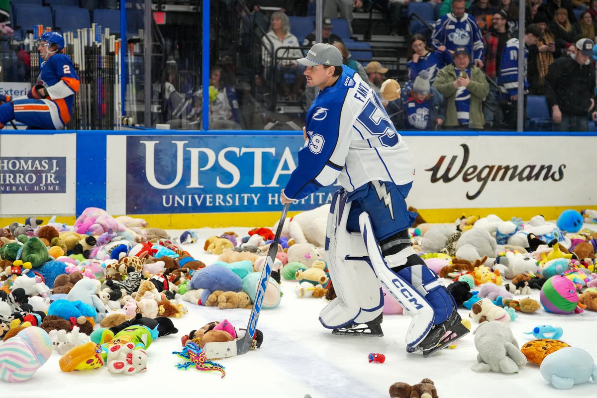 Syracuse Crunch tweet media