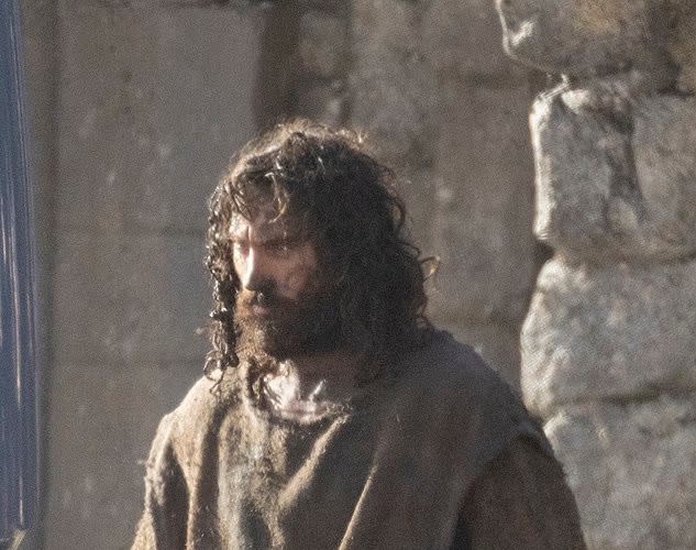 G6Z-wVvbQAAeXPt?format=jpg&name=small