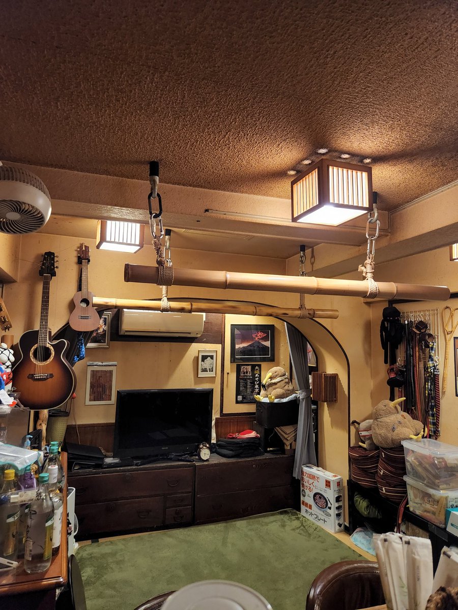 yui_moimoi's tweet image. 11/24(月･祝)

明日の初心 @kabukicho_ubu は私が当番です☺️

祝日のため、営業時間は
16時から22時です！
お間違いなく😎

ゆうさん @empty_notion から来店予告いただいてます🐙
私の日にゆうさんがいるの、実はレアなのです😊

三連休最終日。
締めのあそびはぜひ初心で〜🐸

お待ちしております✨