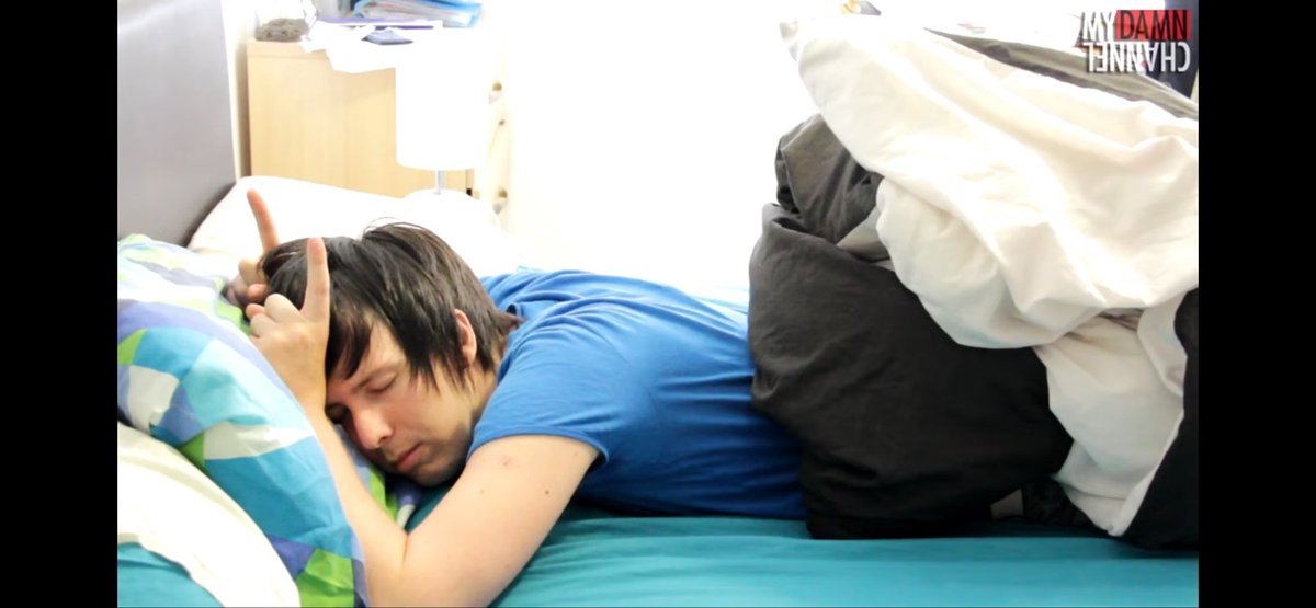 lake💕IS ELLE WOODS tweet media