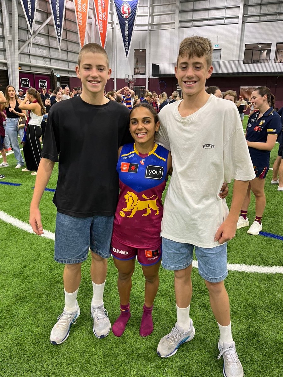 Jeff White tweet media