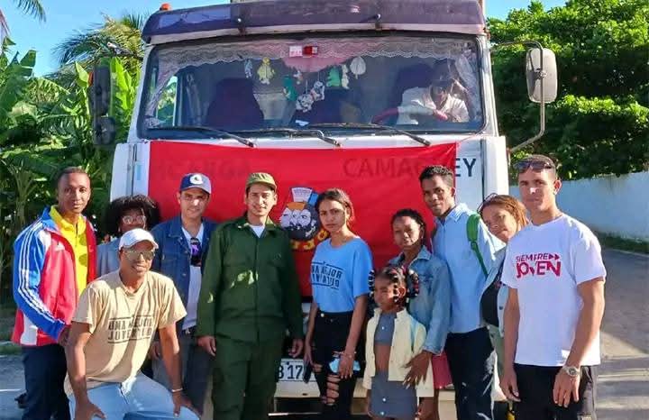 TurquinoTeVe's tweet image. #DesdeLaWeb

👉 Continúan envíos desde #Camagüey para damnificados por #Melissa. El tercer donativo camagüeyano para los damnificados por el huracán Melissa partió hoy desde esta ciudad hacia la provincia de #SantiagodeCuba. 👇

tvsantiago.icrt.cu/2025/11/contin…