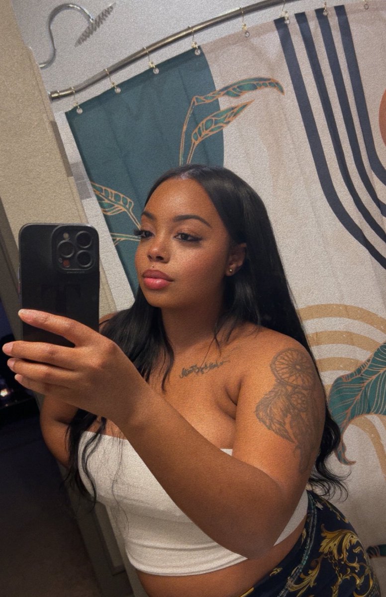 Princess👑 tweet media