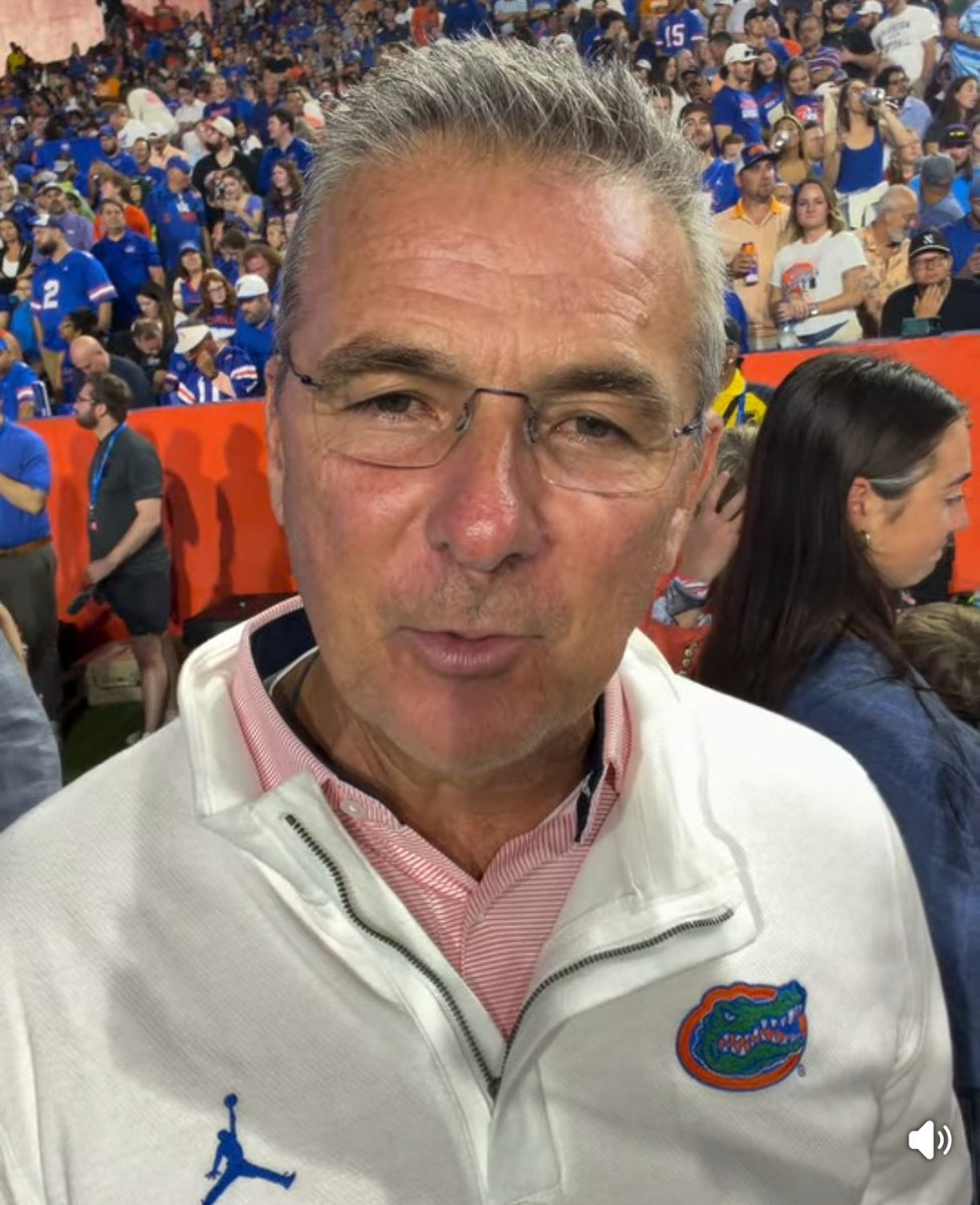 GatorChompXX's tweet photo. There is really only one man that could save this Florida Gator football program 🐊🐊🐊 https://t.co/Euu0fjegnh