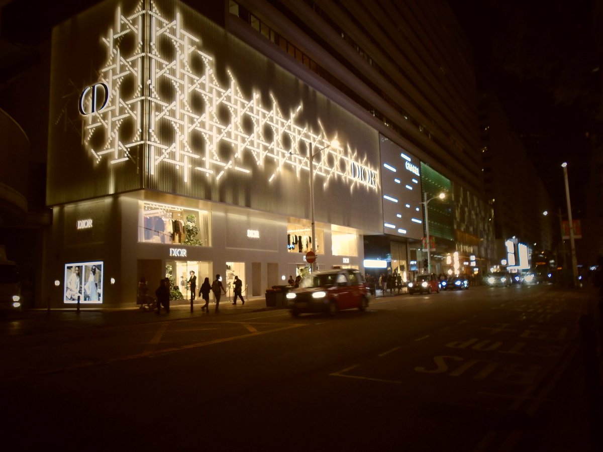 plotouise's tweet image. 