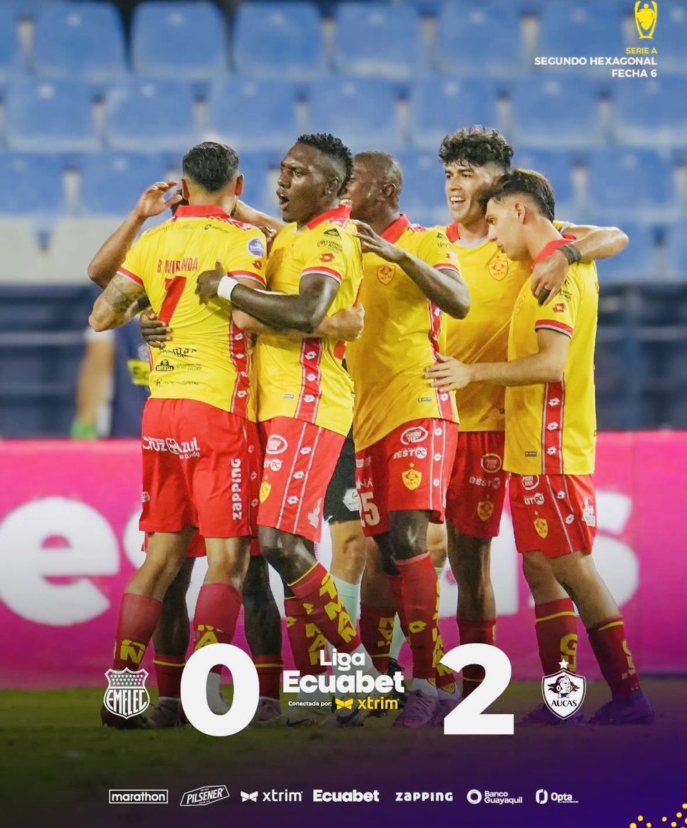 alex_cevallos2's tweet image. Ganó el papá!!