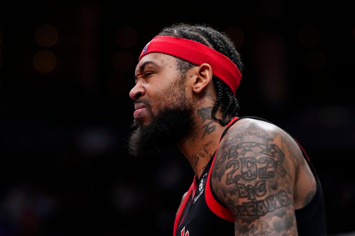 Last 3 games from Brandon Ingram:

♦️ 24.3 PTS
♦️ 4.7 REB
♦️ 4.7 AST
♦️ 1.3 STL 
♦️ 1.3 BLK
♦️ 51% FG
♦️ 46% from 3
♦️ 89% FT

Say hello to a problem. 😳