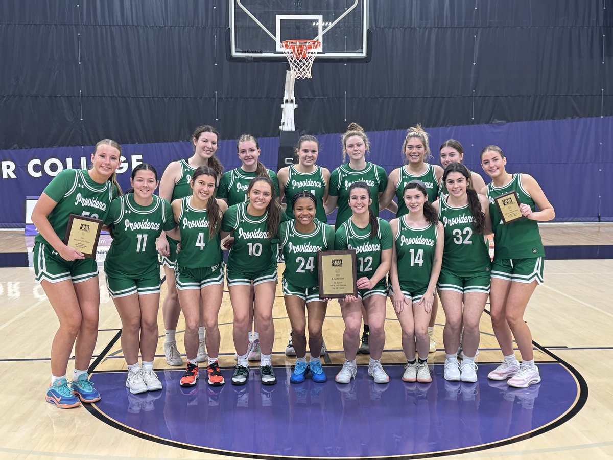 The Lady Celtics defeated Minooka this afternoon &amp; are the WJOL Tourney Champs🙌🏼🏀
The ladies were led by Landrie Callahan-16pts/9 rbds, Layken Callahan &amp; Kennady Kotowski- 11pts each &amp; Taylor Healy-9pts 
The Celtics are back at it Wednesday, 11/26  vs Joliet West☘️