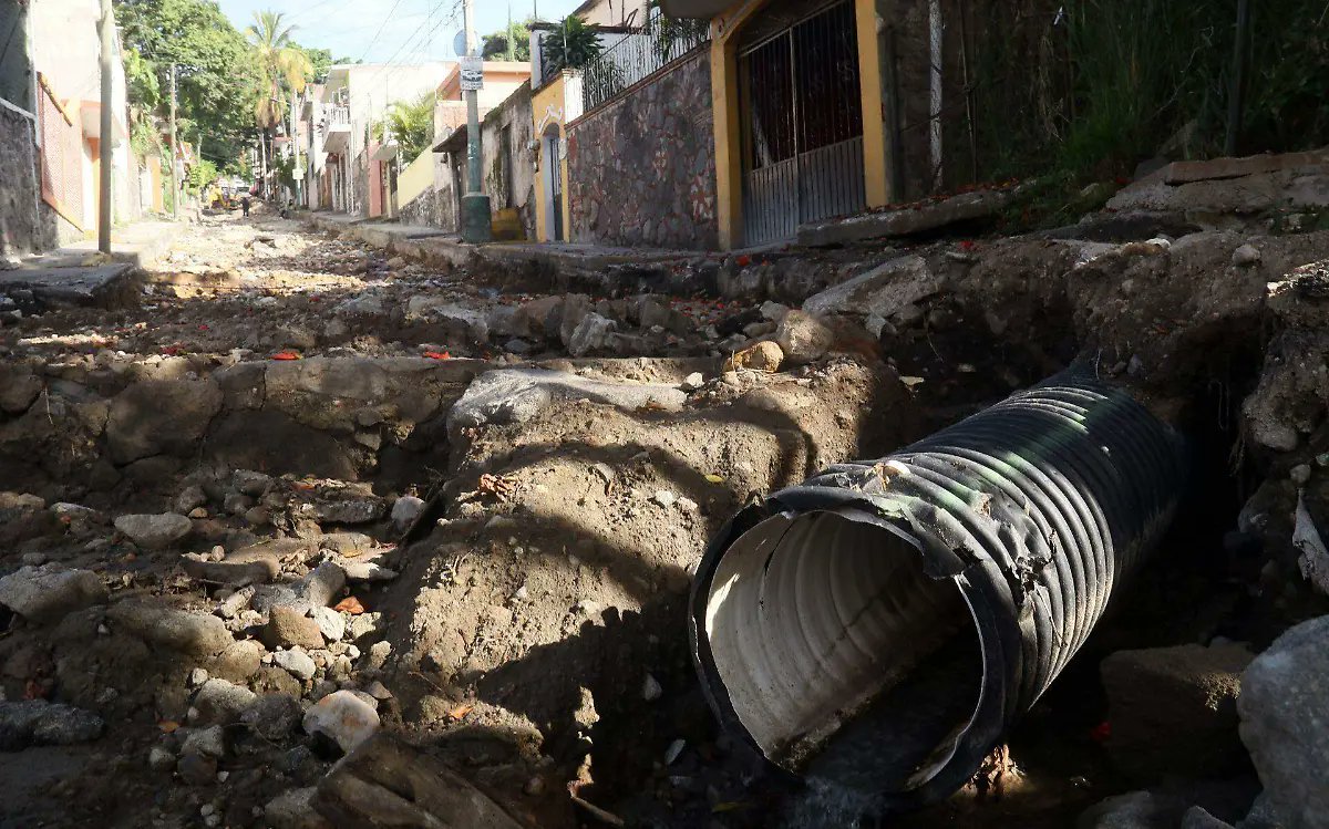 EspejoDelPoder_'s tweet image. Carecen de drenaje y alcantarillado el 20% de los 2 mil 478 municipios del país, alertan espejodelpoder.com/carecen-de-dre… a través de @EspejoDelPoder_