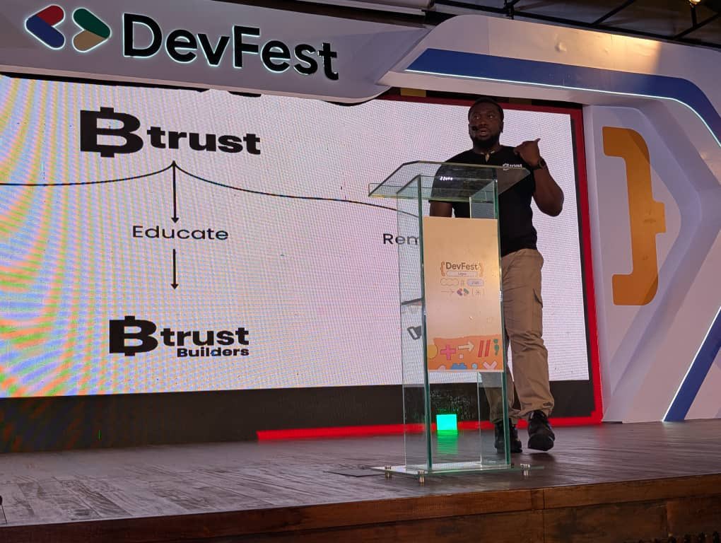 maaziEmeka tweet media