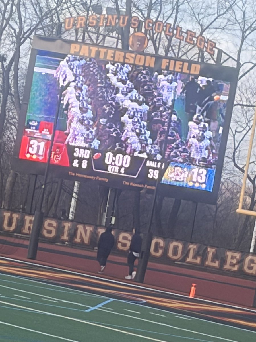 LaquanWorthy54's tweet photo. Had an amazing visit at @UrsinusFootball thanks to @Coach_Endy for the invite!! (Also got to see my former teammate and current player Tyler Porter)! https://t.co/j2aVrR11XO