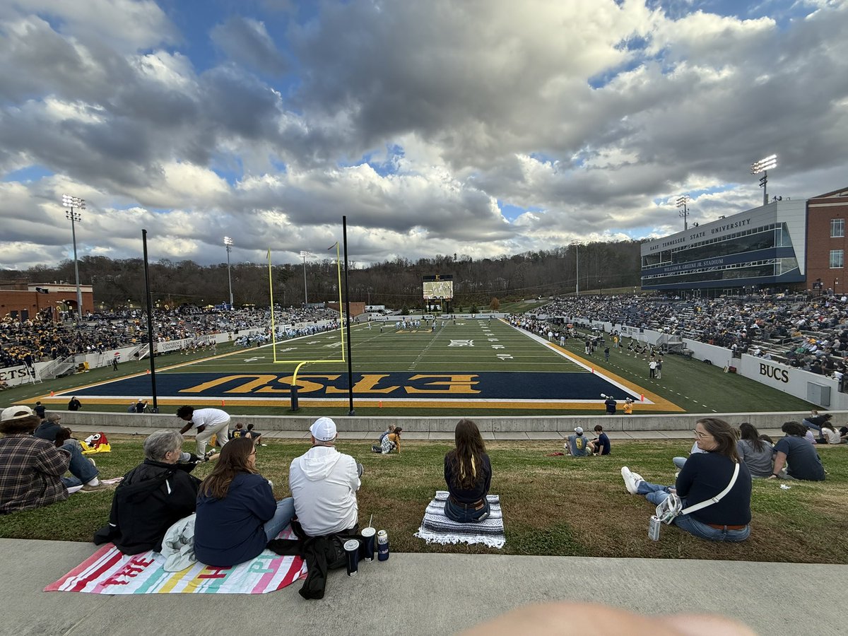 Seth Henry tweet media