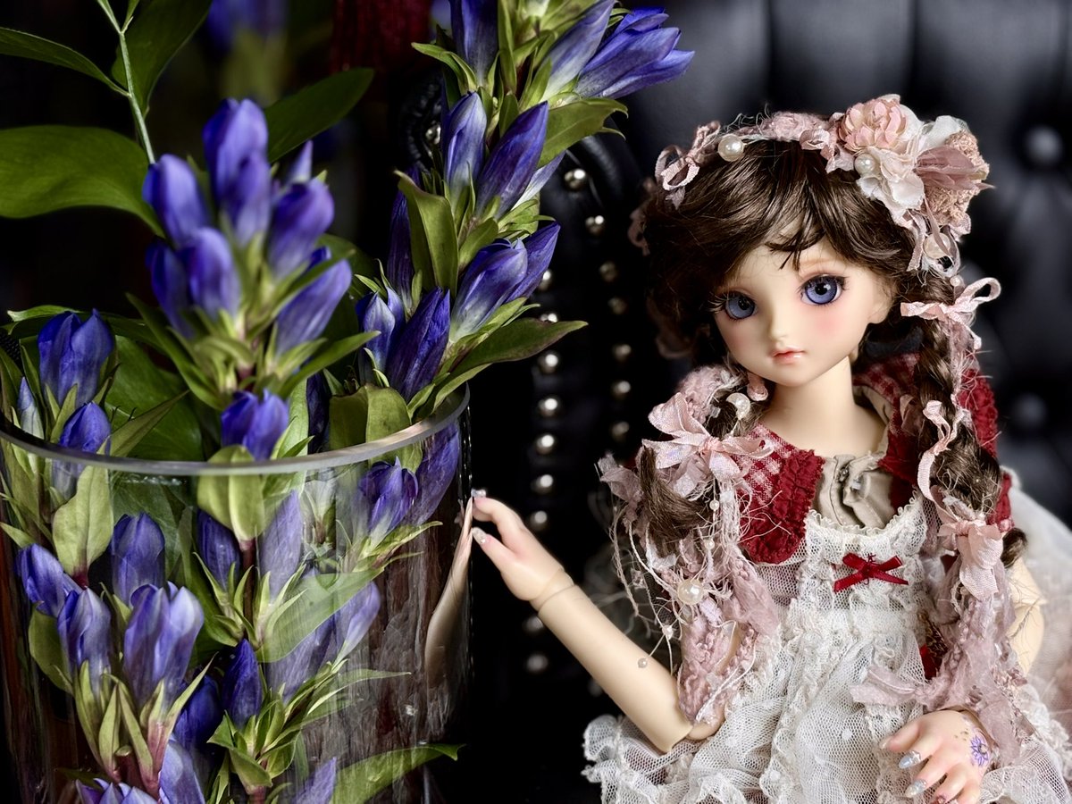 redbery_moon's tweet image. おはようございます

鈴響(すずね)
#おはドル  #MurmurCoco  
.