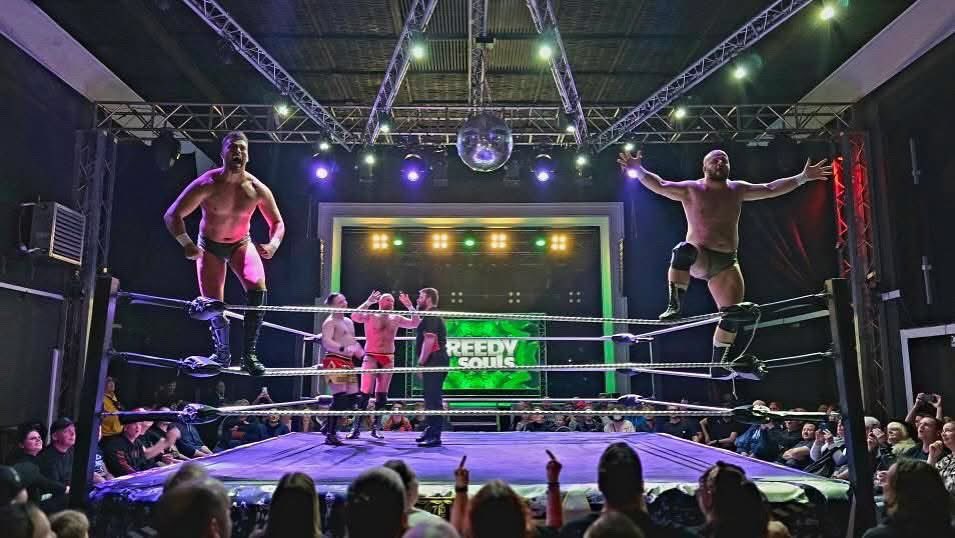 Bronco_PW's tweet image. 10 days. 7 matches; 1 wrestling class taken. Championships won &amp;amp; championships lost..

I’ve struggled lately wearing hats of promoter, running a wrestling school &amp;amp; being an active wrestler.

The biggest take away from this tour is that I’m VERY much an active wrestler 👊

🇨🇦 next