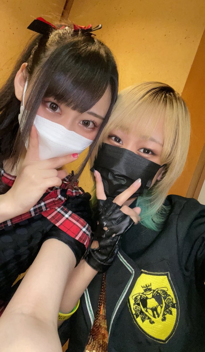 dongurikokoro's tweet image. ぱーよ🐝🧡 #瀬口こころ 

今日は、蜂蜜★皇帝さん10周年ワンマン!!🎉